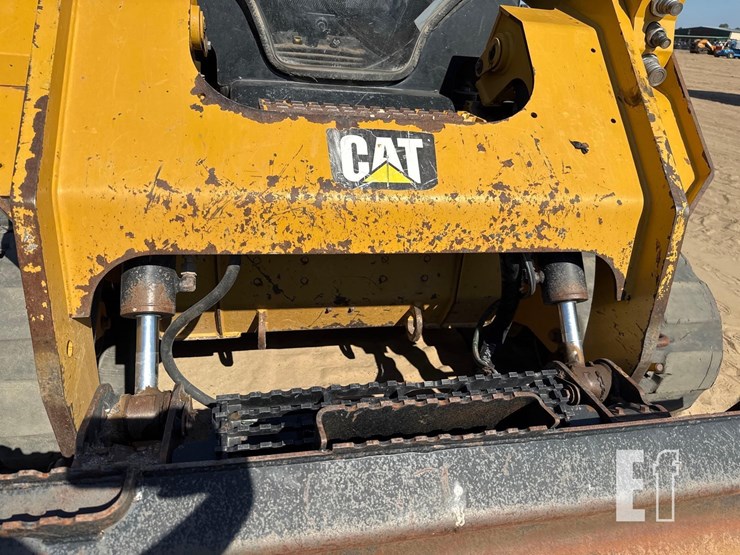 caterpillar-299d2-image-21