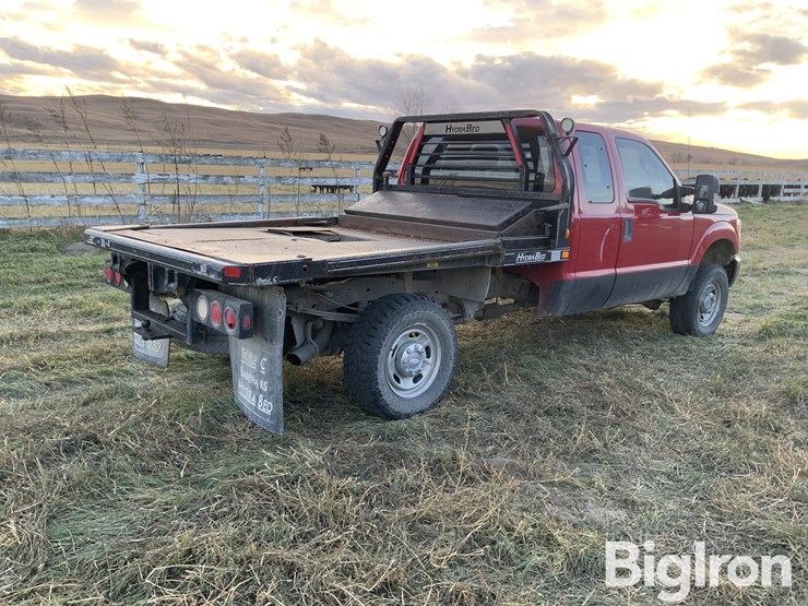 ford-f350-xl-image-5