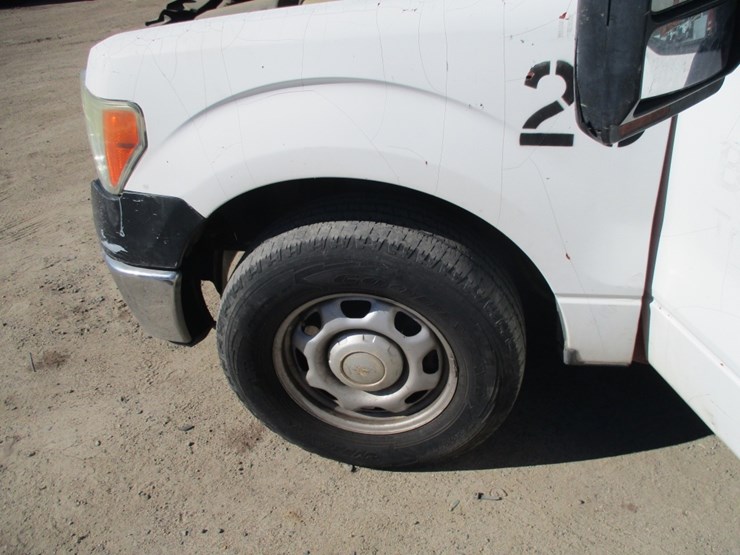 2014-ford-f150-image-16