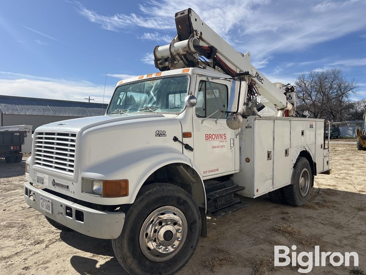 2001-international-4700-image-1