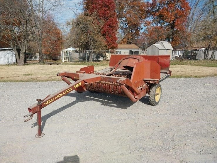 new-holland-144-image-1