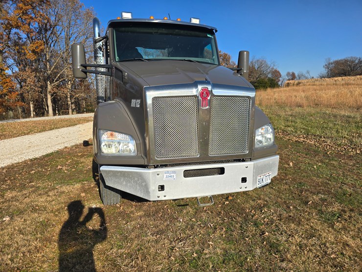 kenworth-t880-image-49