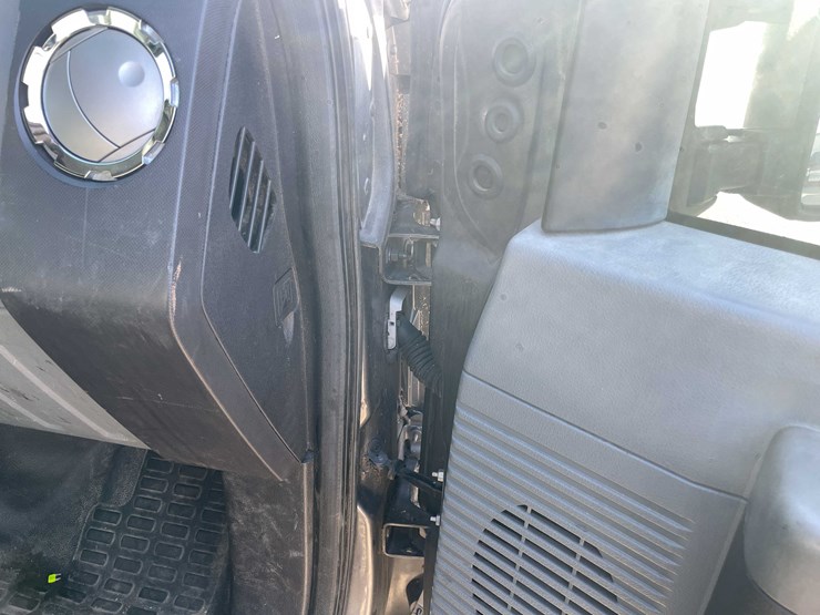 ford-f250-xlt-image-75