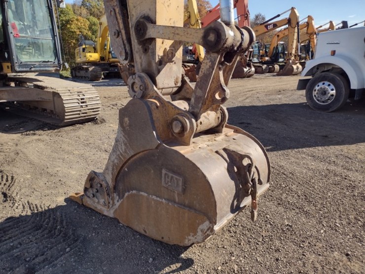 caterpillar-320dl-image-17