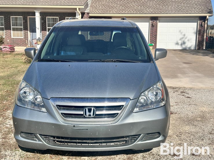 2007-honda-odyssey-image-2