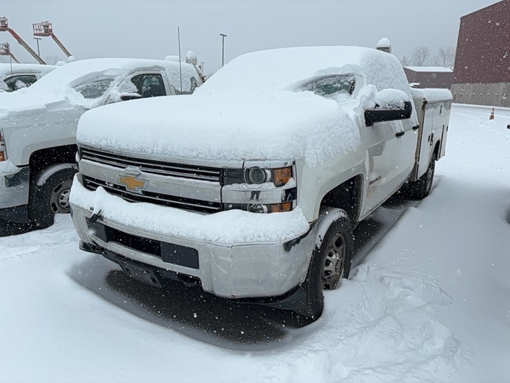 chevrolet-2500hd-image-1