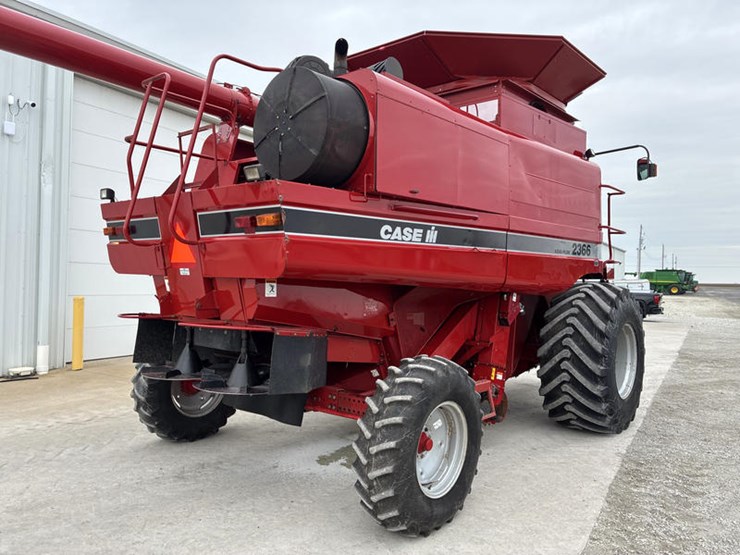 case-ih-2366-image-3