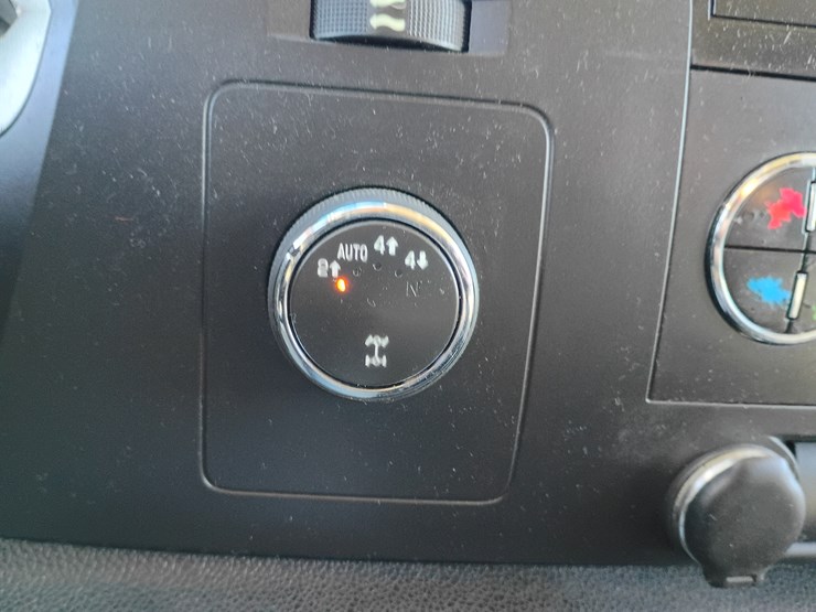 chevrolet-silverado-1500-image-45