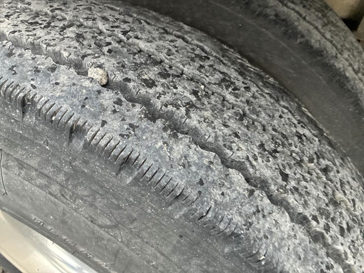 timpte-super-hopper-image-50