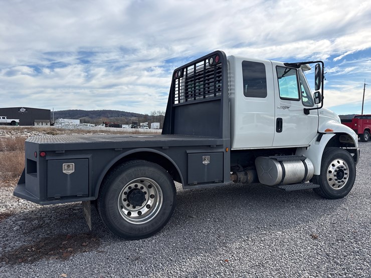 international-durastar-4300-image-4