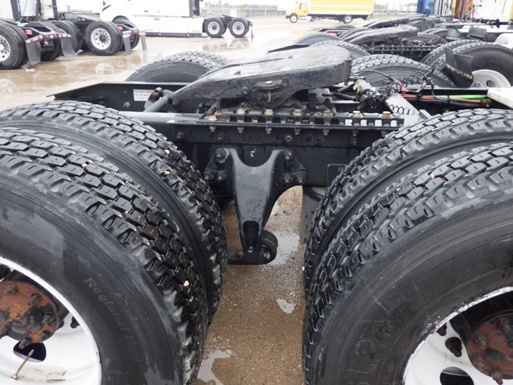 2019-international-lt-image-7