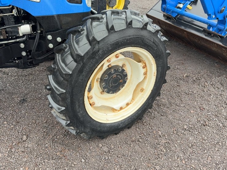 new-holland-tn75sa-image-6