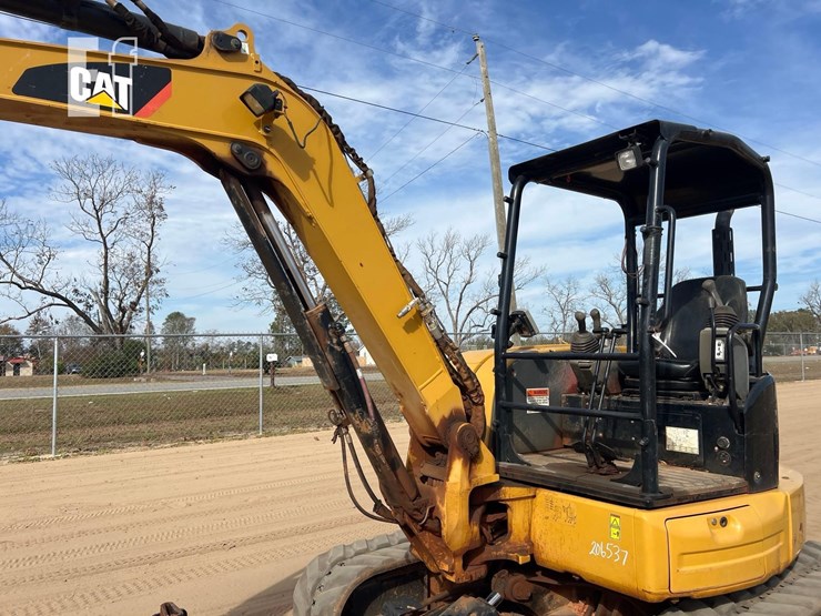 caterpillar-305e2-cr-image-22