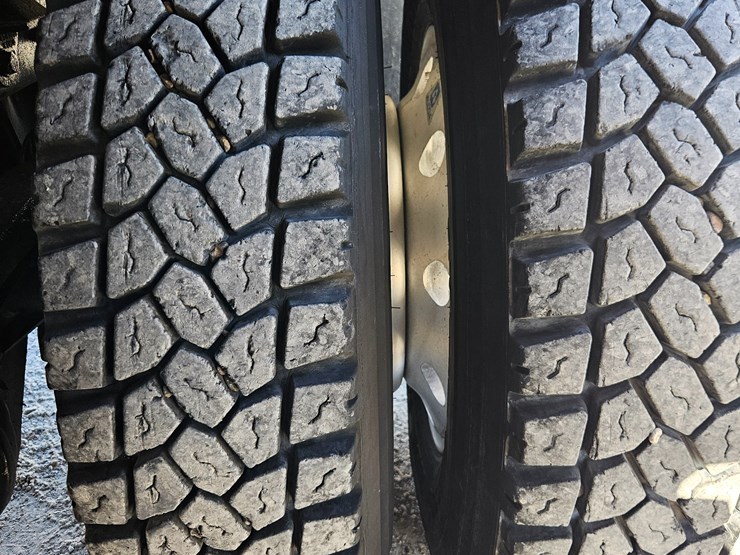 kenworth-t800-image-80