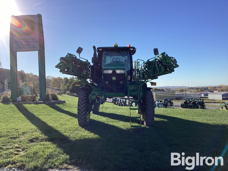 john-deere-r4038-image-2