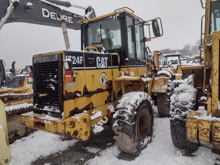 caterpillar-it24f-image-5