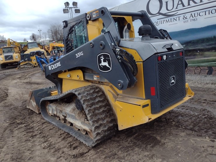 deere-331g-image-39