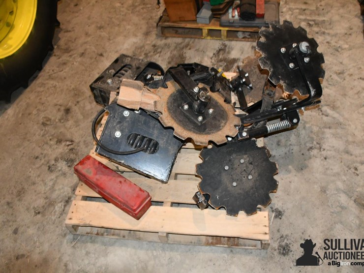 pallet-of-farm-support-image-2