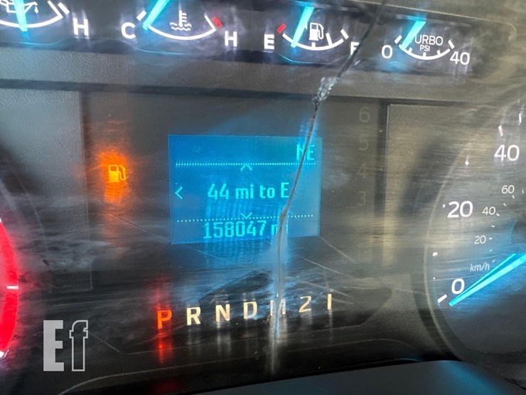 ford-f550-xl-image-16