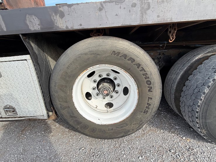 national-1100-image-14