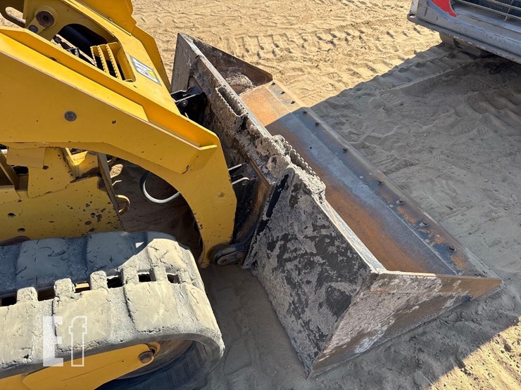 caterpillar-299d2-xhp-image-18