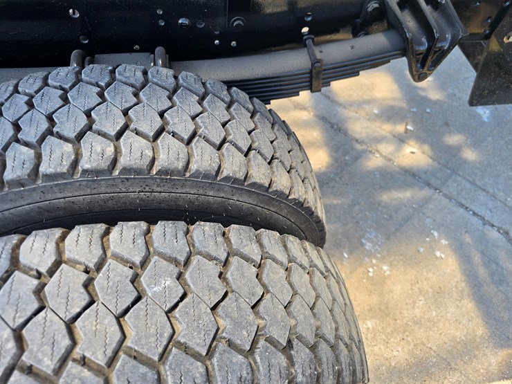 international-durastar-4300-image-85