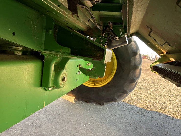 john-deere-s670-image-46
