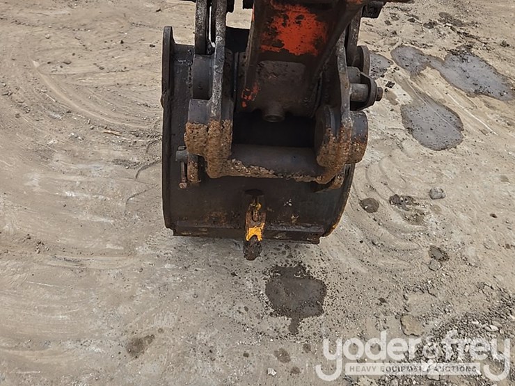 2017-kubota-u35-4-image-12