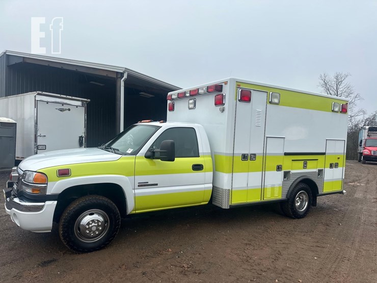 2006-gmc-sierra-3500-image-1