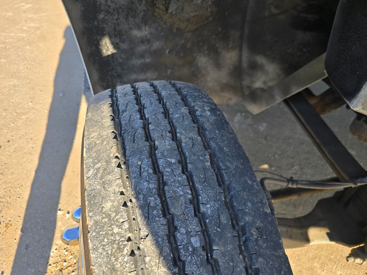 international-durastar-4300-image-42