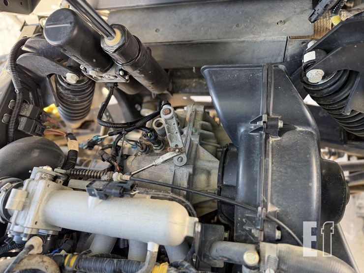 john-deere-gator-xuv-835r-image-24