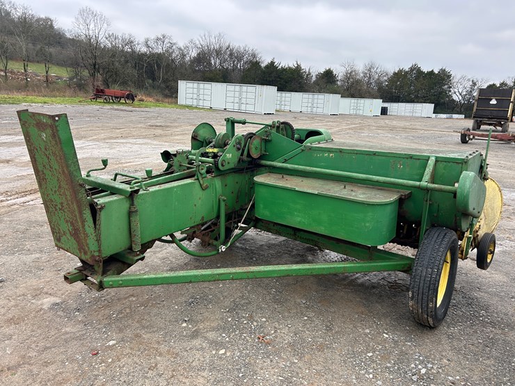 john-deere-24t-image-4
