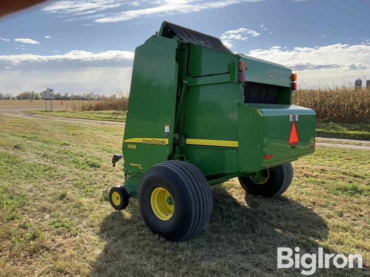 john-deere-568-image-7