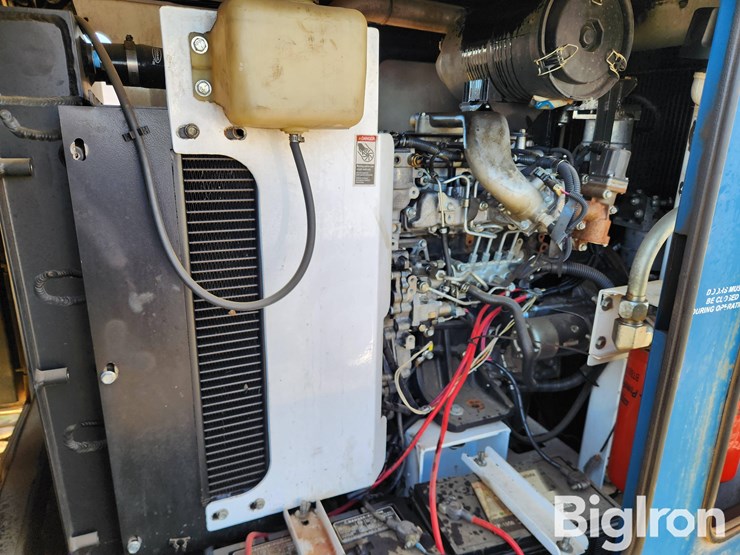 2013-mac-750f-image-13