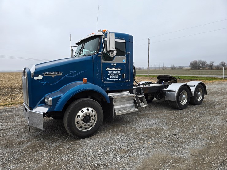 kenworth-t800-image-2