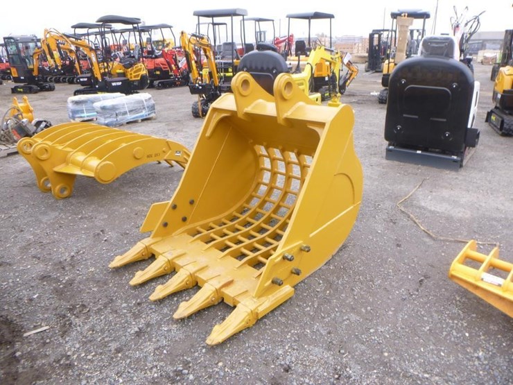 caterpillar-320-image-1