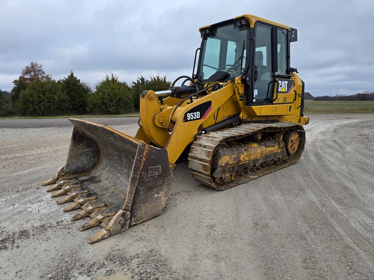 caterpillar-953d-image-6