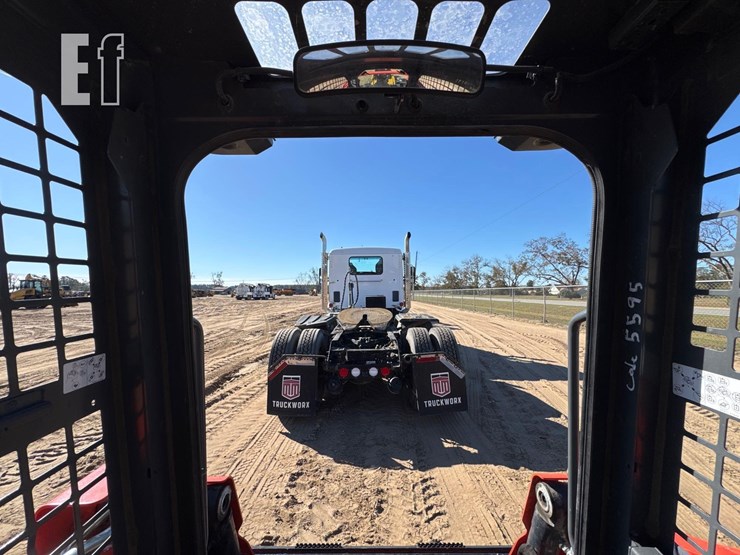 2018-kubota-svl75-3-image-30