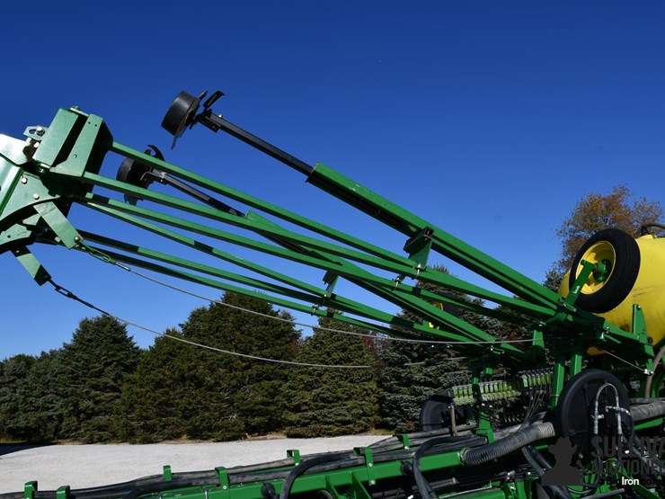 john-deere-1770nt-image-18