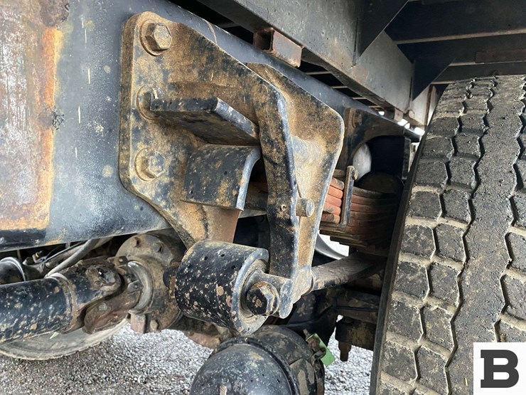 2006-ford-f750-image-24