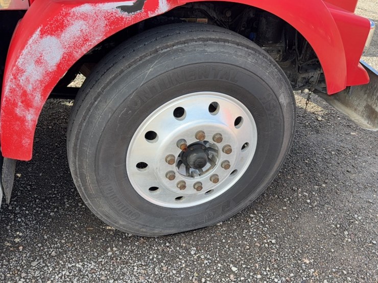 2014-kenworth-t800-image-5