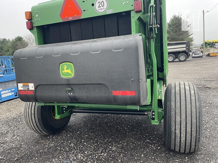 2022-john-deere-560m-image-29