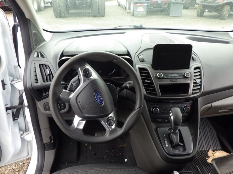 2019-ford-transit-connect-image-8