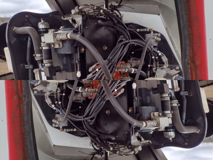 takeuchi-tb240-image-44