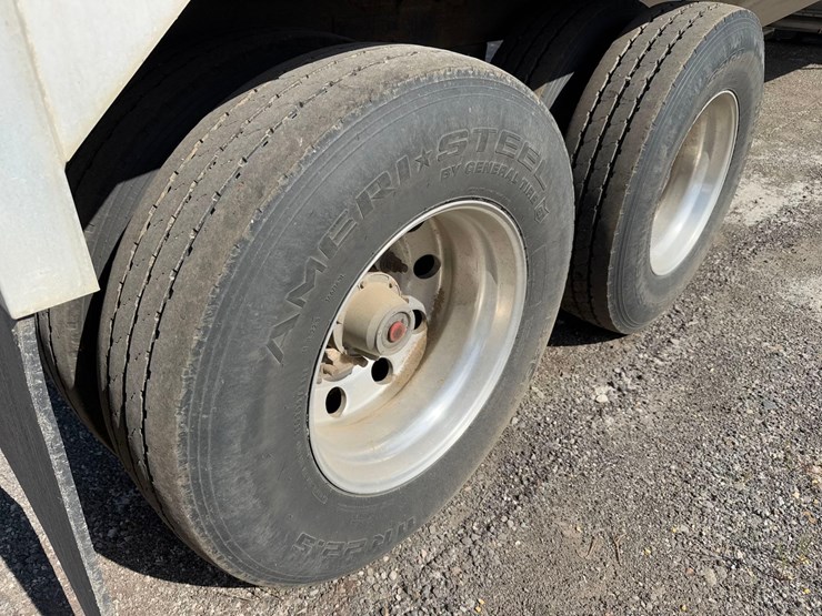 2012-timpte-super-hopper-image-13