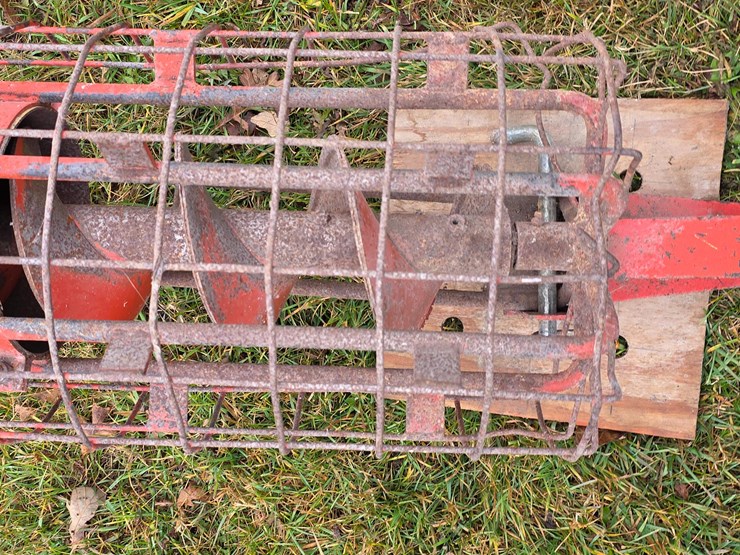 westfield-wr80-31-gas-powered-auger-image-10