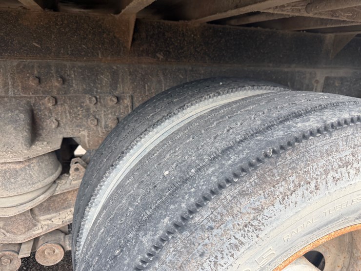 kenworth-t800-image-23