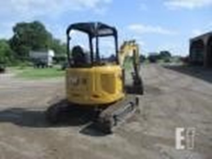 2022-caterpillar-303.5cr-image-5