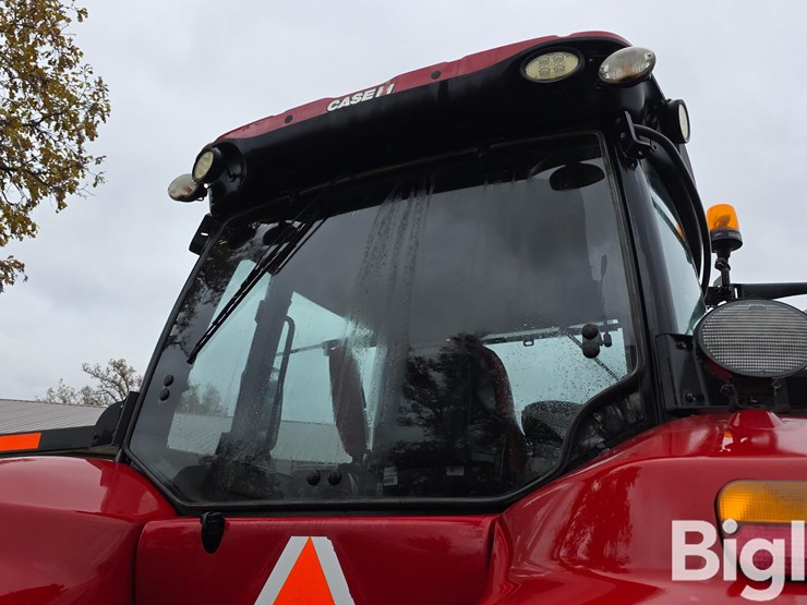 case-ih-magnum-340-image-14
