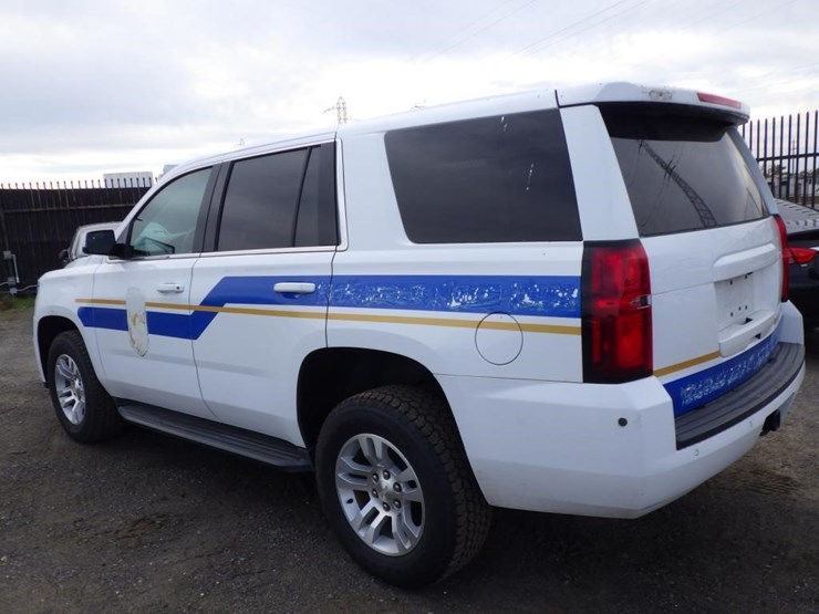 2019-chevrolet-tahoe-image-4